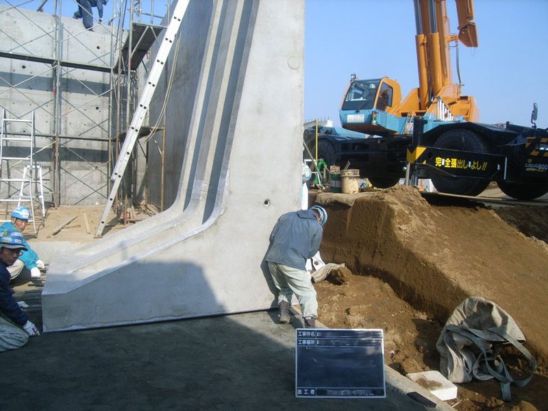 擁壁工事：公共